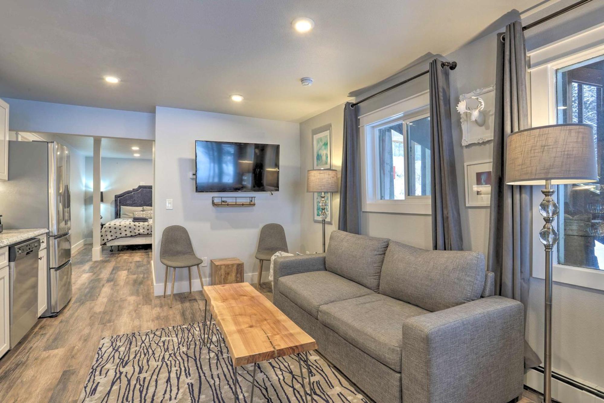 דירות Modern Anchorage Getaway, Steps From Coastal Trail מראה חיצוני תמונה